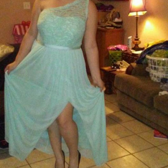 Prom Dress - Picture 3 of 4